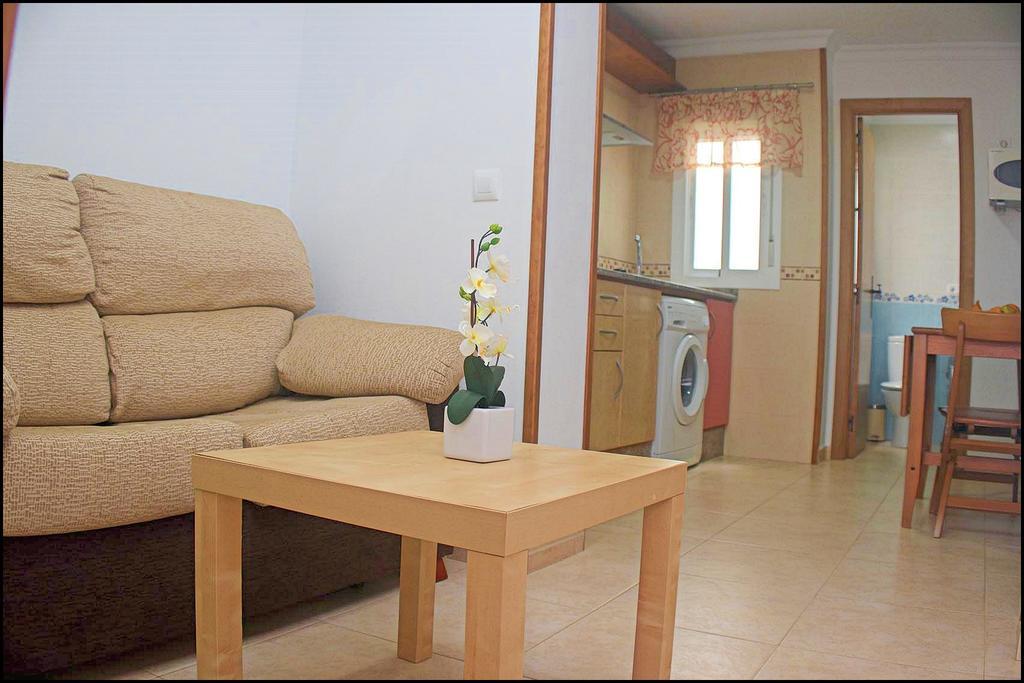 Apartamento Centro De Conil コニル・デ・ラ・フロンテラ エクステリア 写真