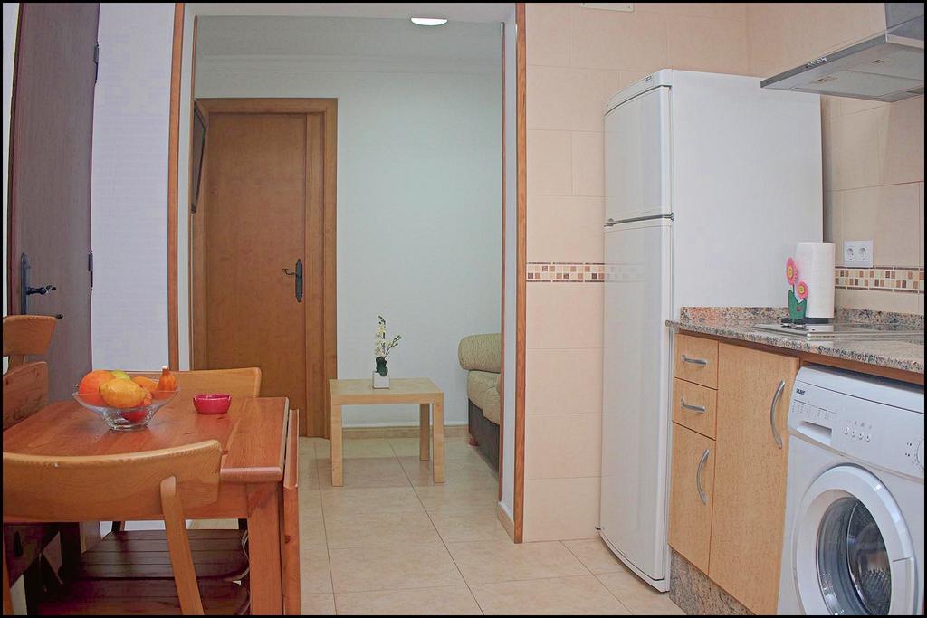 Apartamento Centro De Conil コニル・デ・ラ・フロンテラ エクステリア 写真